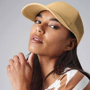 Organic cotton trucker