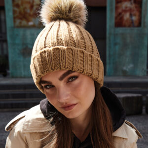 Fur pop pom chunky beanie